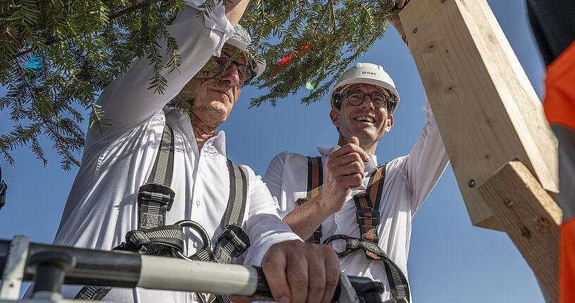 Neue Brandübungsanlagen in Andelfingen sind aufgerichtet